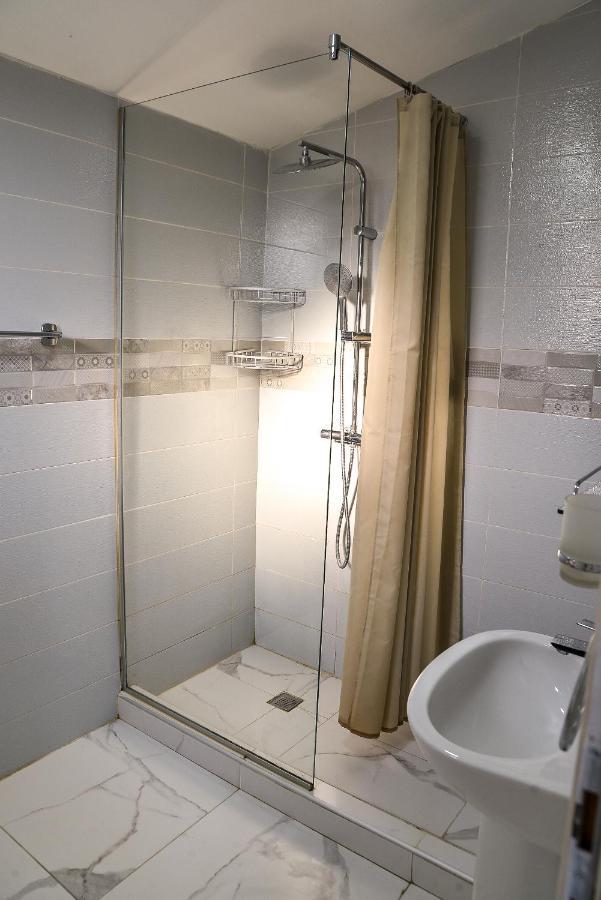 Ars Apartment *